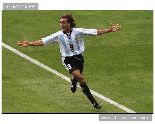 天下足球专题节目深度解析全球足球盛事与球星传奇故事