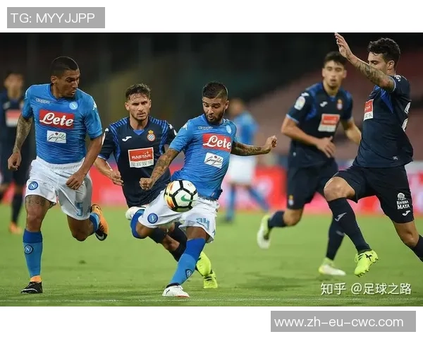 我喜欢踢足球的英文表达及其在日常对话中的应用技巧分享